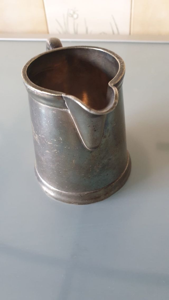 Chaleira prata 275gramas com 50 anos 230 €