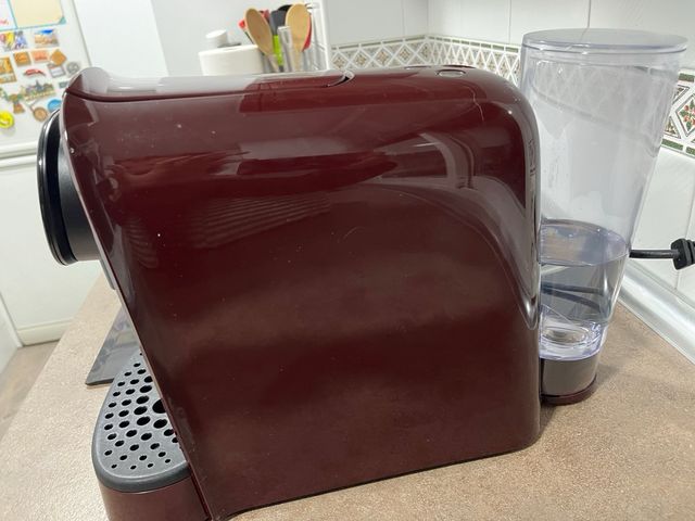 Macchina da caffè per capsule di ogni marca, anche XXL, funziona perfettamente