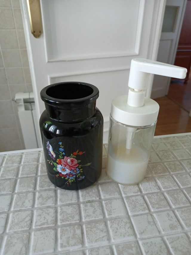 Jarrón pequeño de cerámica