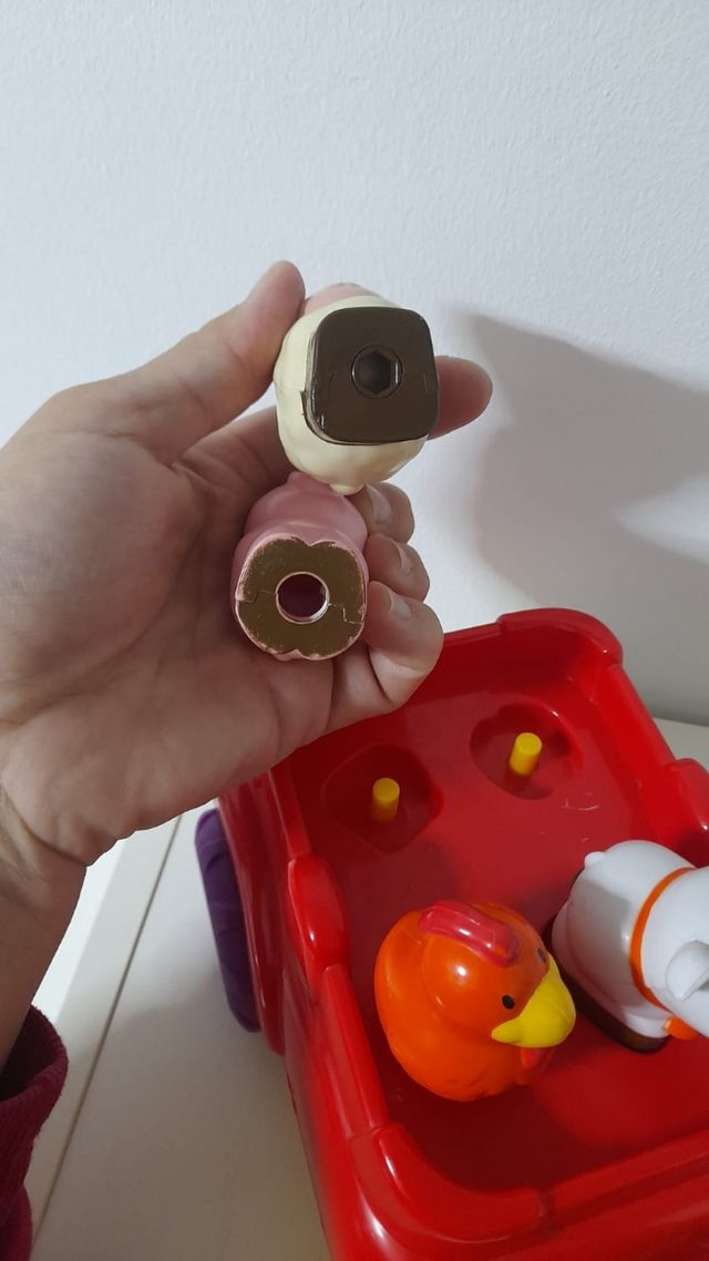 Tractor juguete con sonidos