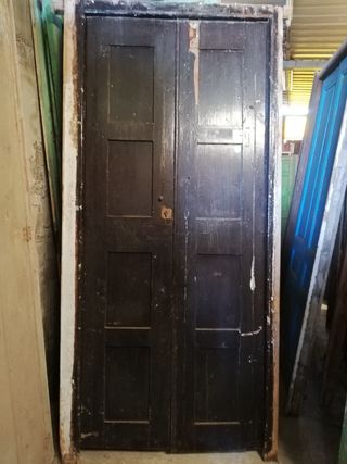 PUERTA ANTIGUA  PLAFONADA