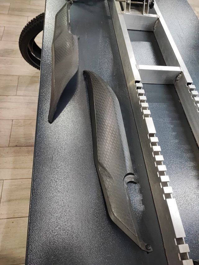 Tapas Kawasaki ER-6N