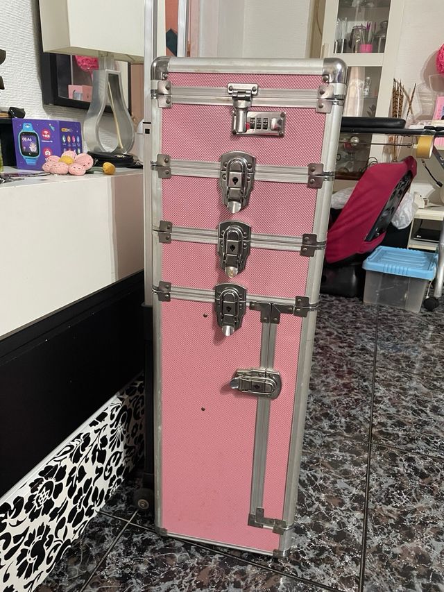 carro estetica o uñas 