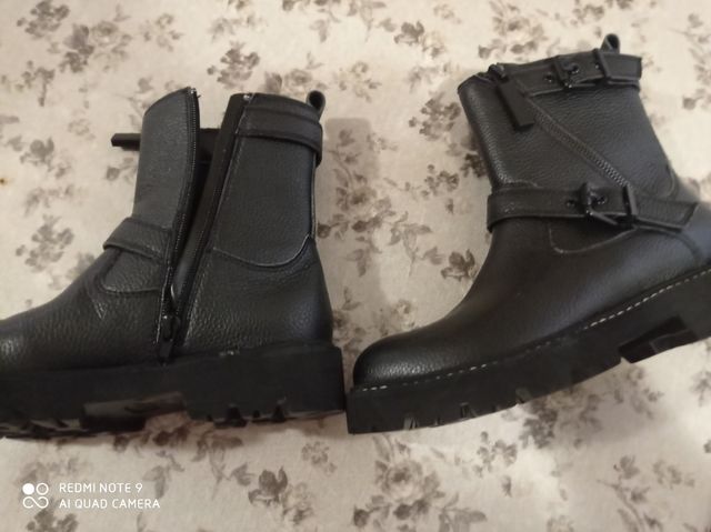 Stivaletti in simil pelle primaverili