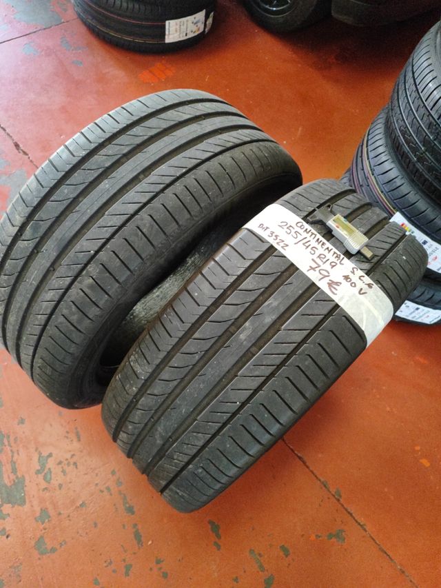 255/45R19 Continental