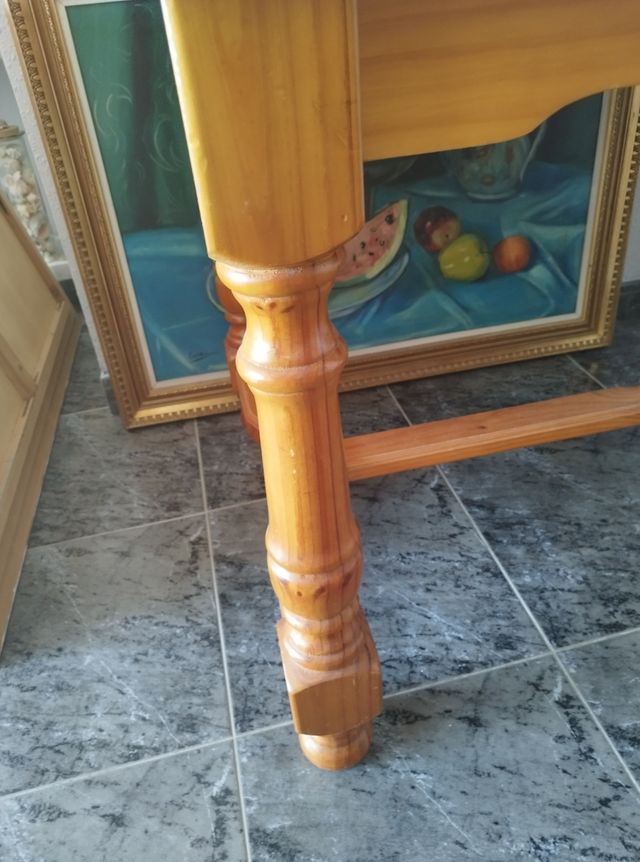 mesa( no se envía,está en Cunit)se puede desmontar