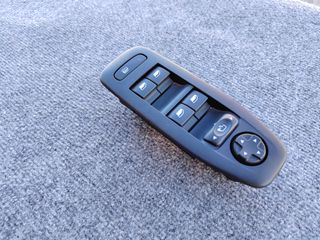 mandos de elevalunas peugeot 208