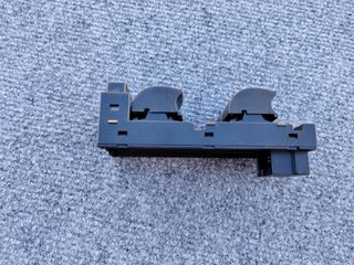 mando de elevalunas audi a6 2003