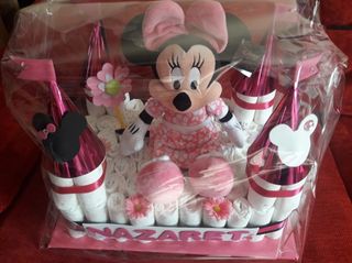 Castillo de pañales de MINNIE MOUSE