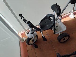 Triciclo Blanco premium - Paseos cómodos y seguro