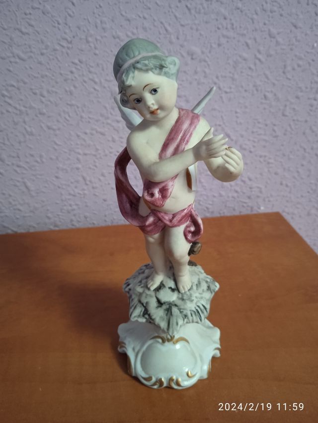 Figura Porcellane Ester Italia 