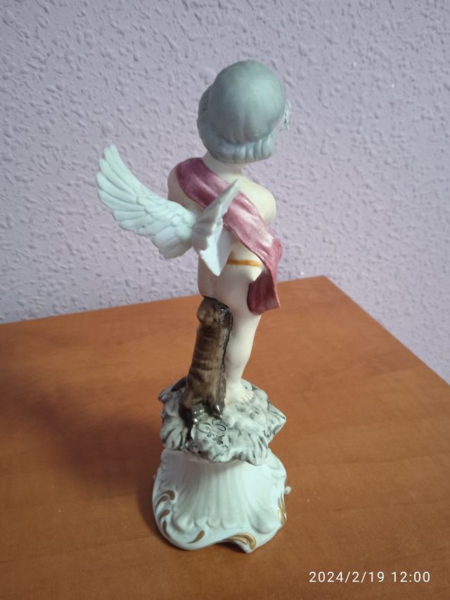 Figura Porcellane Ester Italia 