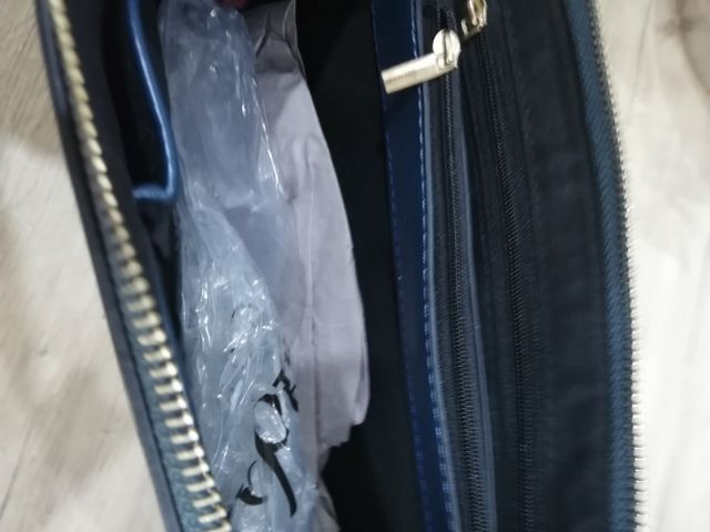 Primadonna.Borsa tracolla a mano