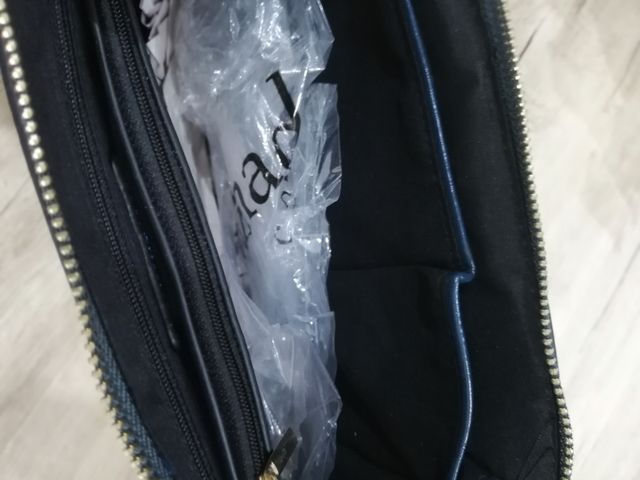 Primadonna.Borsa tracolla a mano