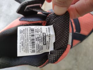 Botas trekking Quechua t.32 impermeables