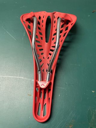 SILLIN BICICLETA LIGERO