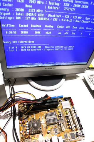 Placa Base Asus I220GC (Celeron220,DDR2)