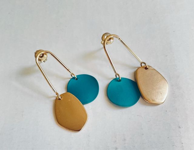 Pendientes Viceroy acero baño en oro turquesa