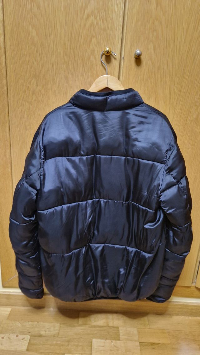 Chaqueta puffer Love Moschino