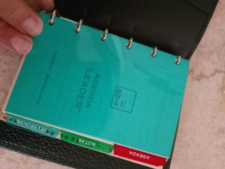 Vintage agenda de piel año 1975 Leader