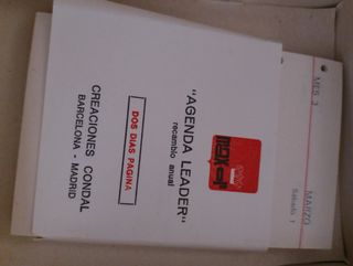 Vintage agenda de piel año 1975 Leader