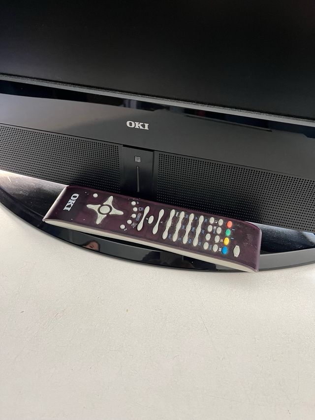 Television OKI. NECESITA TDT. VENTA EN PERSONA