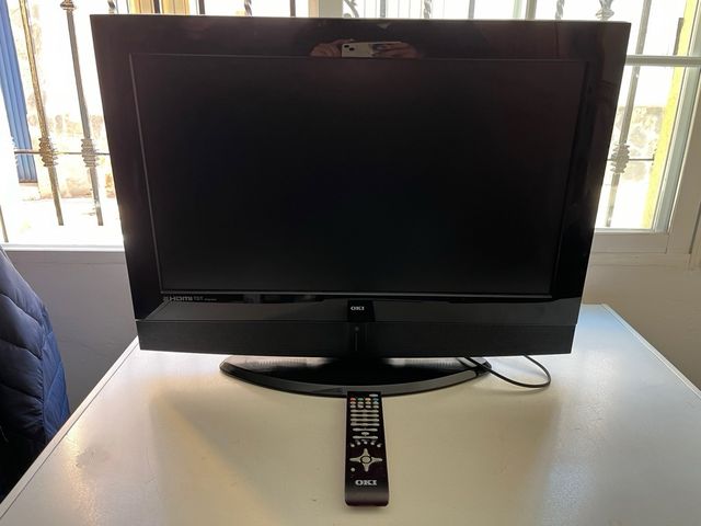 Television OKI. NECESITA TDT. VENTA EN PERSONA