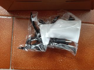 Mini aspirador tipo Roomba sin estrenar