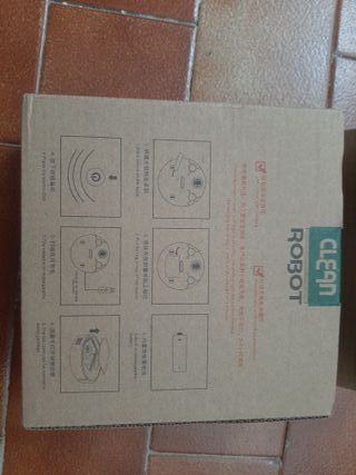 Mini aspirador tipo Roomba sin estrenar