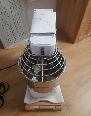 AMASADORA ESPIRAL 10 LT EXTREME