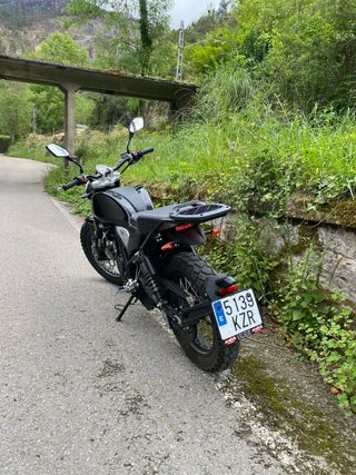 Moto 125 Rieju century