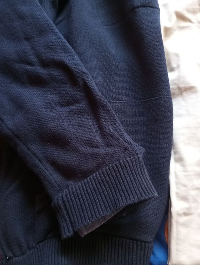 Lote de ropa T 10+ zapatillas del 35