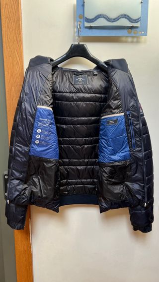 Abrigo Scotch and Soda
