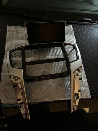 RADIO ORIGINAL MITSUBISHI L-200