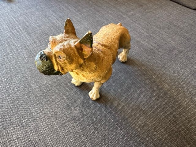 Figura Bull Dog Francés