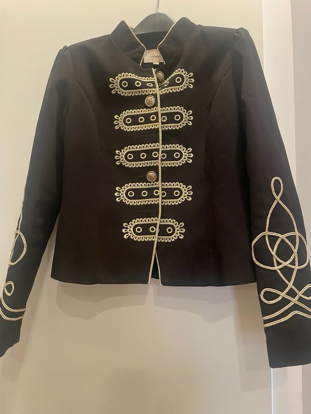 chaqueta tipo domador