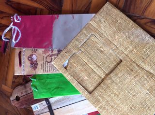 Lotto di buste e confezioni regalo per bottiglie