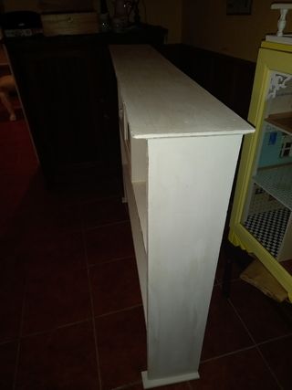 Estanteria antigua