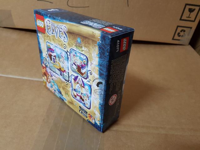Lego Elves 41071 Aira's creative workshop