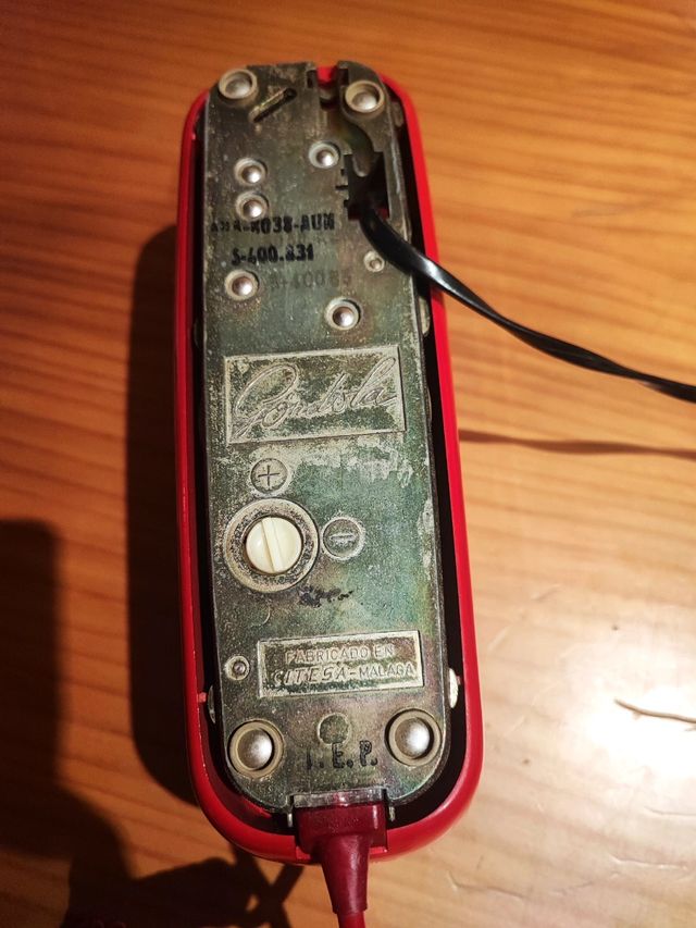 Teléfono Góndola rojo