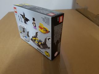 LEGO Batman DC comics 76158 batboat the penguin