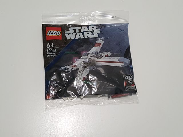 LEGO Star wars 5007840 + 30654 x-wing