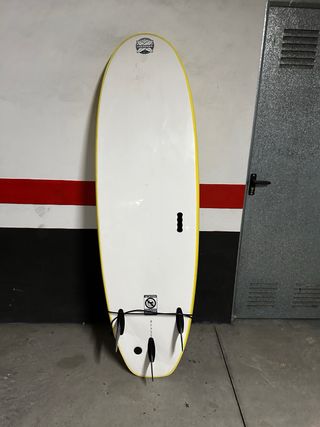 Tabla de surf para empezar. Ideal para niñ@.