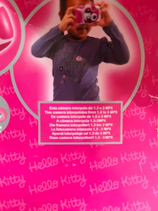 Cámara de fotos y funda Hello Kitty