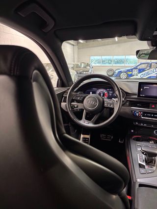 Audi RS4 2.9 TFSI QUATTRO Tiptronic