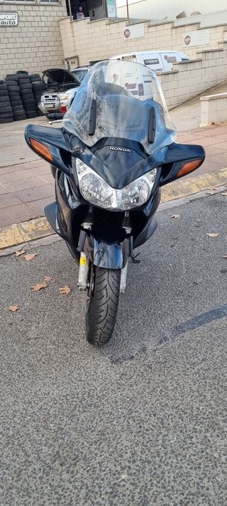 Honda st 1300 paneuropean