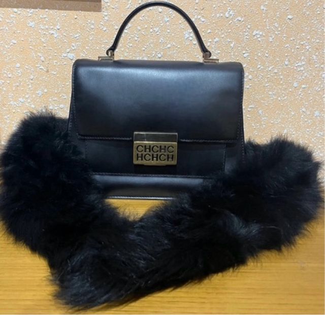 Impresionante bolso carolina herrera