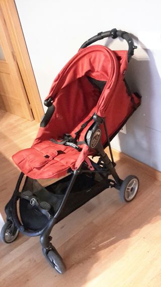 Silla de paseo City Mini zip.