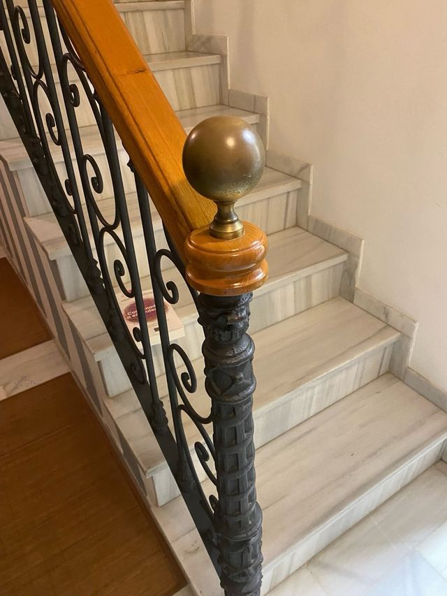 bola  de escalera