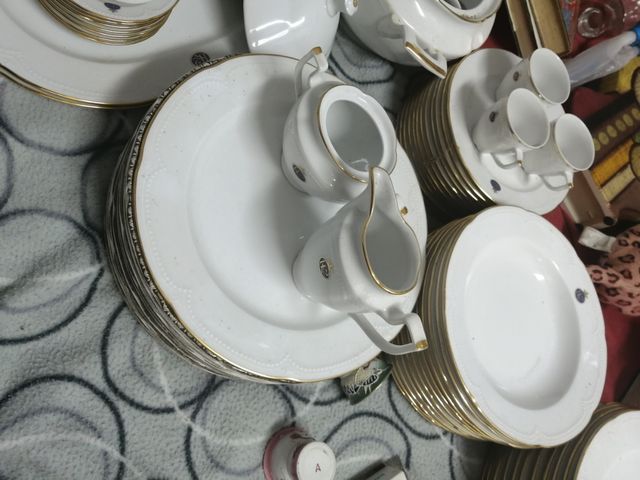 Louça. Ofertas aceites